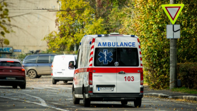 У Луцьку медики «екстренки» врятували чоловіка після раптової зупинки серця