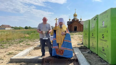 «Мав бути звичайний житловий будинок»: на Волині селяни вимагають зупинити незаконне будівництво храму УПЦ МП