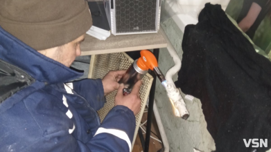 «Працювали до четвертої ранку, аби відновити опалення, але ворог знову ударив по ТЕЦ», - волинські комунальники про роботу на Київщині