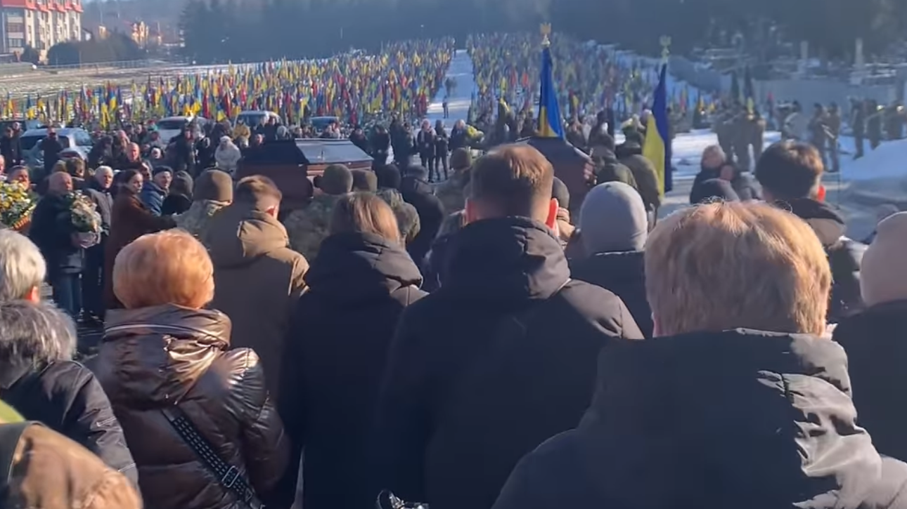 Майже рік вважався зниклим безвісти: попрощалися із 32-річним Героєм з Волині Святославом Дмитруком