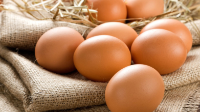 Бюджетні заклади Волині купують яйця за завищеними цінами