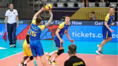 Українці поборються за волейбольне «золото» Європи. Трансляція