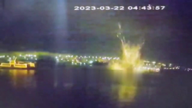 З'явилося відео нічної атаки морських БПЛА на Севастопольську бухту
