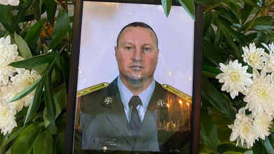 Загинув на Харківщині: на Волині поховали Героя Андрія Лепського