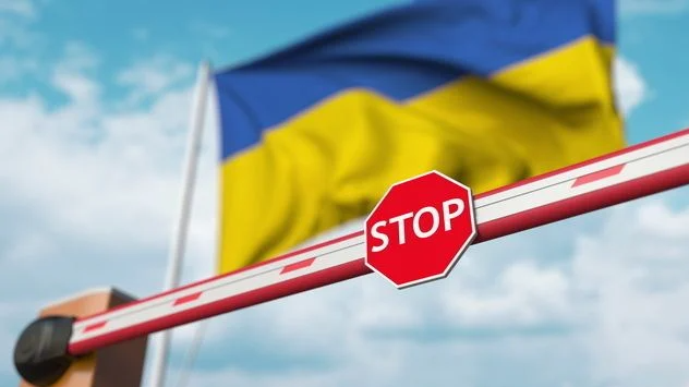 Волонтер з Волині за гроші допоміг ухилянту виїхати за кордон