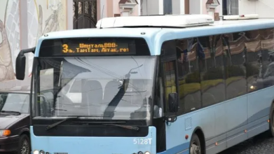Через скарги пасажирів на популярних маршрутах Луцька хочуть змінити перевізника