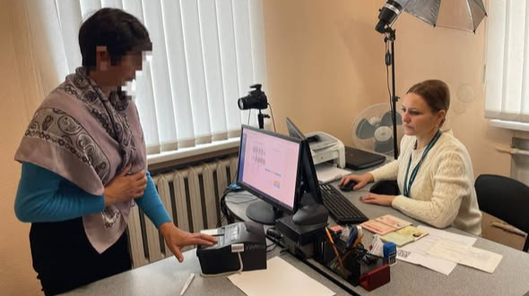 На Волині виявили трьох іноземців з недійсними паспортами