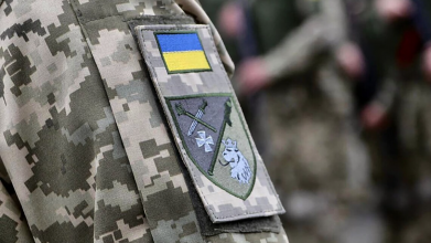 У Луцьку водій Audi наїхав на військовослужбовця під час перевірки документів: чоловіку оголосили підозру