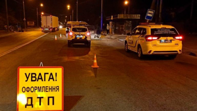 У Луцьку авто збило жінку, вона у лікарні