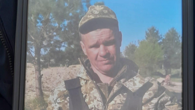 «Спочатку сказали, що зник безвісти, а через кілька місяців повідомили страшну звістку»: захиснику з Волині назавжди 40