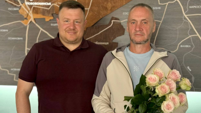 У громаді на Волині зустріли захисника, який пробув у неволі 21 місяць