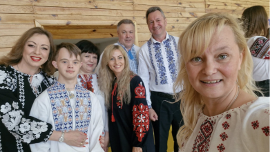 День вишиванки 2025: відомі волиняни продемонстрували стильні та яскраві образи