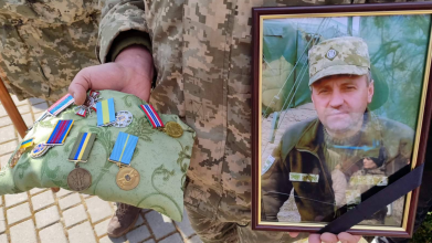 На Волині в останню земну дорогу провели загиблого 52-річного Героя Андрія Гудика