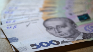 Привласнили 900 000 гривень - на Волині судять трьох працівниць приватного підприємства