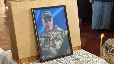 Загинув на Сумщині: на Волині поховали 43-річного Героя Валерія Бондара