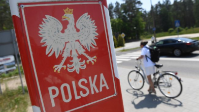 Кидали каміння: у Польщі на прикордонників напали мігранти з Білорусі