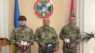 Троє прикордонників з Волині отримали державні нагороди за мужність на фронті