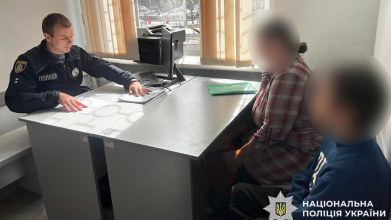 Хмельницький, підліток, квіти, Алея Слави