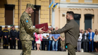 Кава із зенітником зі 110 ОМБр: як у Луцьку можна потрапити на зустріч із Героєм України, який збивав російські Су-25