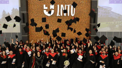 Близько 800 магістрів отримали дипломи в Луцькому національному технічному університеті