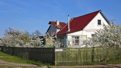 Луцьк і Суми стали лідерами зростання цін на приватні будинки в Україні