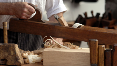 На Волині відроджуються давні професії: столярі, теслярі та ковалі знову потрібні