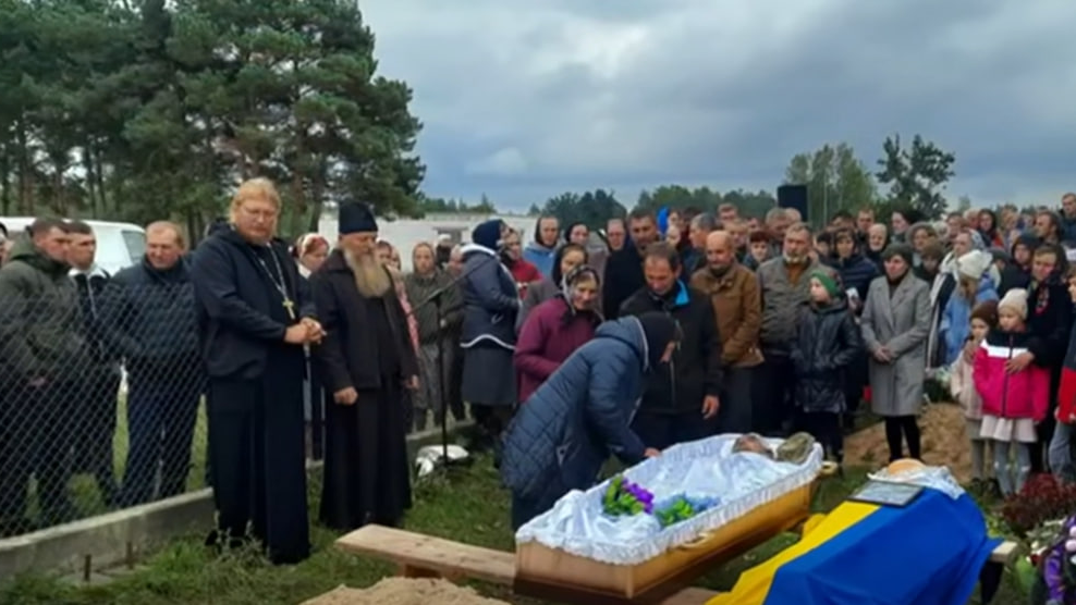 Навіки 47: на Волині попрощалися з мужнім захисником Василем Яренчуком. Відео