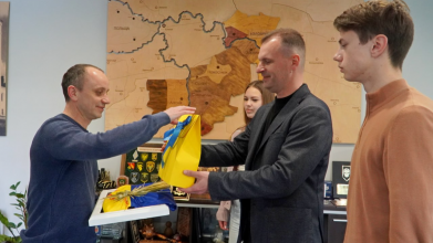 Після 19 місяців неволі: на Волині міський голова зустрівся з воїном, який повернувся з полону