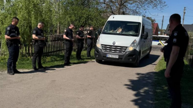 На Волині в останню дорогу провели поліцейського Миколу Сидорука