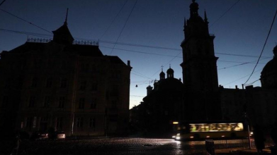 Коли в Україні знову можуть запровадити відключення світла