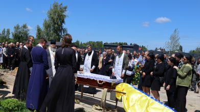 Назавжди 27: на Волині поховали прикордонника-снайпера Віталія Шеремету