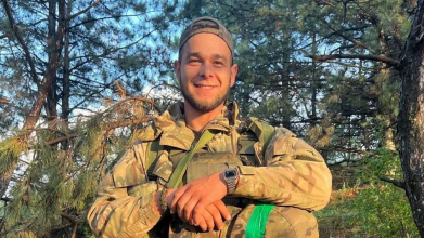 На 25-річчя йому подарували човен, але він так і не встиг вийти на воду»: спогади про полеглого Героя з Волині Артура Фринаса