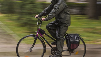 У Володимирі велосипедист показував перехожим геніталії