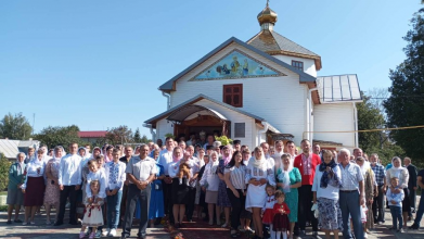 Першою в Україні перейшла до ПЦУ: волинська громада святкувала 100-річчя храму