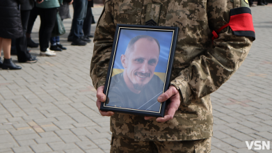 Навіки 45: у Луцьку попрощалися з Героєм Дмитром Гуцаленком