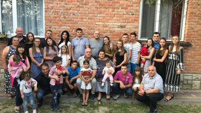Подружжя з Волині подарували родину 23 дітям і мають 23 онуків