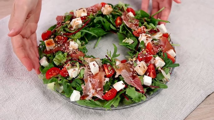 Як з ресторану, але з простих продуктів: найкращі рецепти салатів на Новий рік, які з’їдять першими