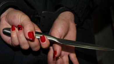 На Волині п’яна жінка ледь не вбила знайому чотирма ударами кухонного ножа: як її покарали