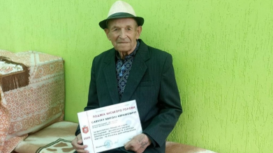 Дожив до 90 і досі співає: історія Миколи Савчука з волинської прикордонної громади