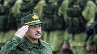 Лукашенко заявив, що готує Білорусь до оборони від України за нормами воєнного часу