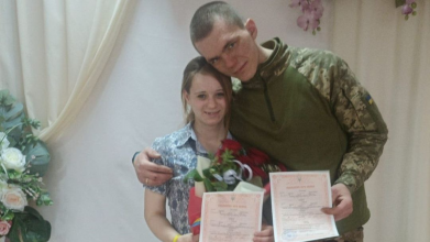 На Волині одружилися військовий із Сумщини та дівчина з Івано-Франківщини