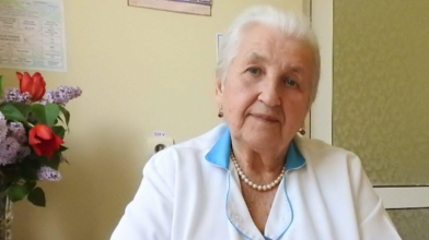 Понад 60 років віддала медицині: зупинилося серце знаної акушерки з Луцька