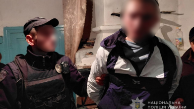 Волинянин у себе вдома організував наркопритон і за це йому «світить» до 8 років тюрми
