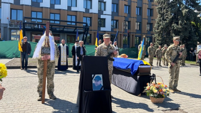 Не витримало серце: на Волині поховали 51-річного захисника Володимира Карпука