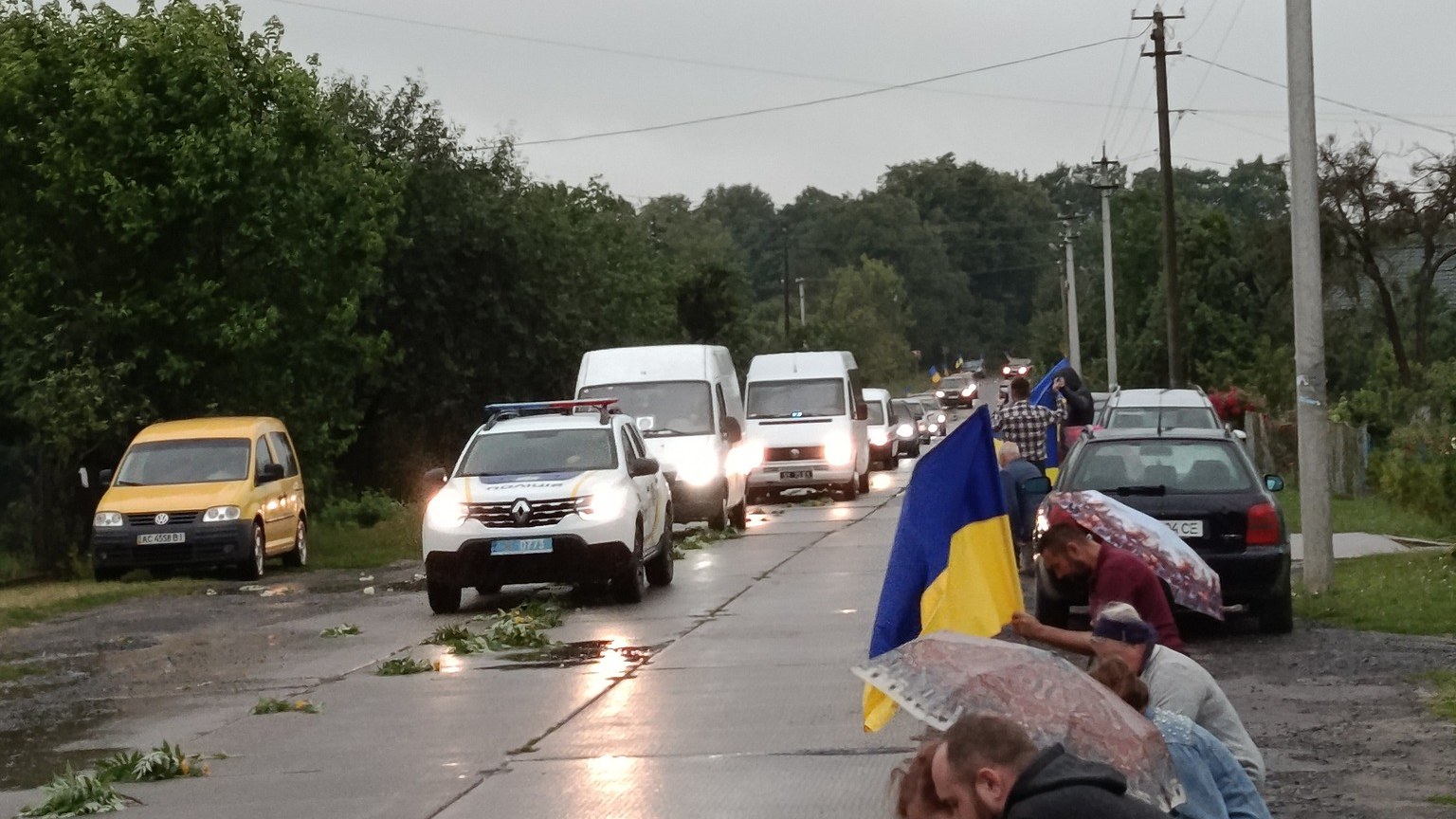На Волині в останню земну дорогу провели Героя Олега Романюка