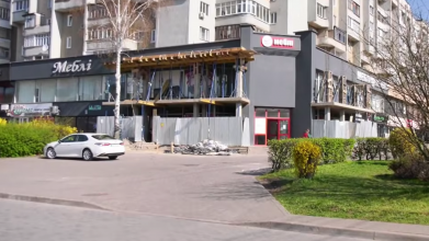 Незаконне будівництво біля РАЦСу у Луцьку: що відомо