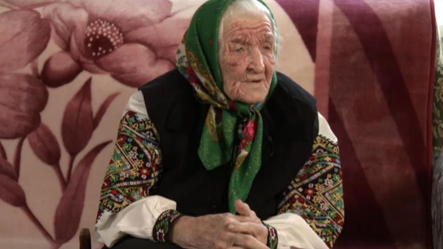 Свого віку не відчуває: життєвий шлях столітньої довгожительки з Волині