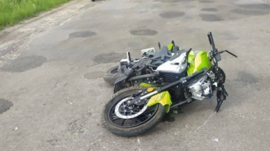Смертельна аварія на Волині: мотоцикл злетів у кювет
