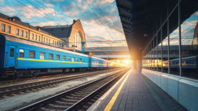 «Укрзалізниця» запустить додаткові поїзди до Великодня на Волинь