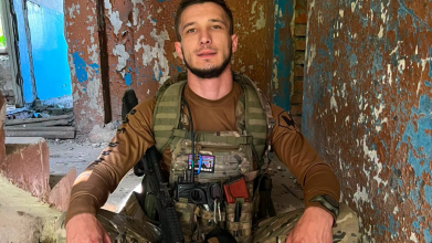 «У 19 пішов служити, а в 24 полює на окупантів з неба: історія прикордонника з Луцька